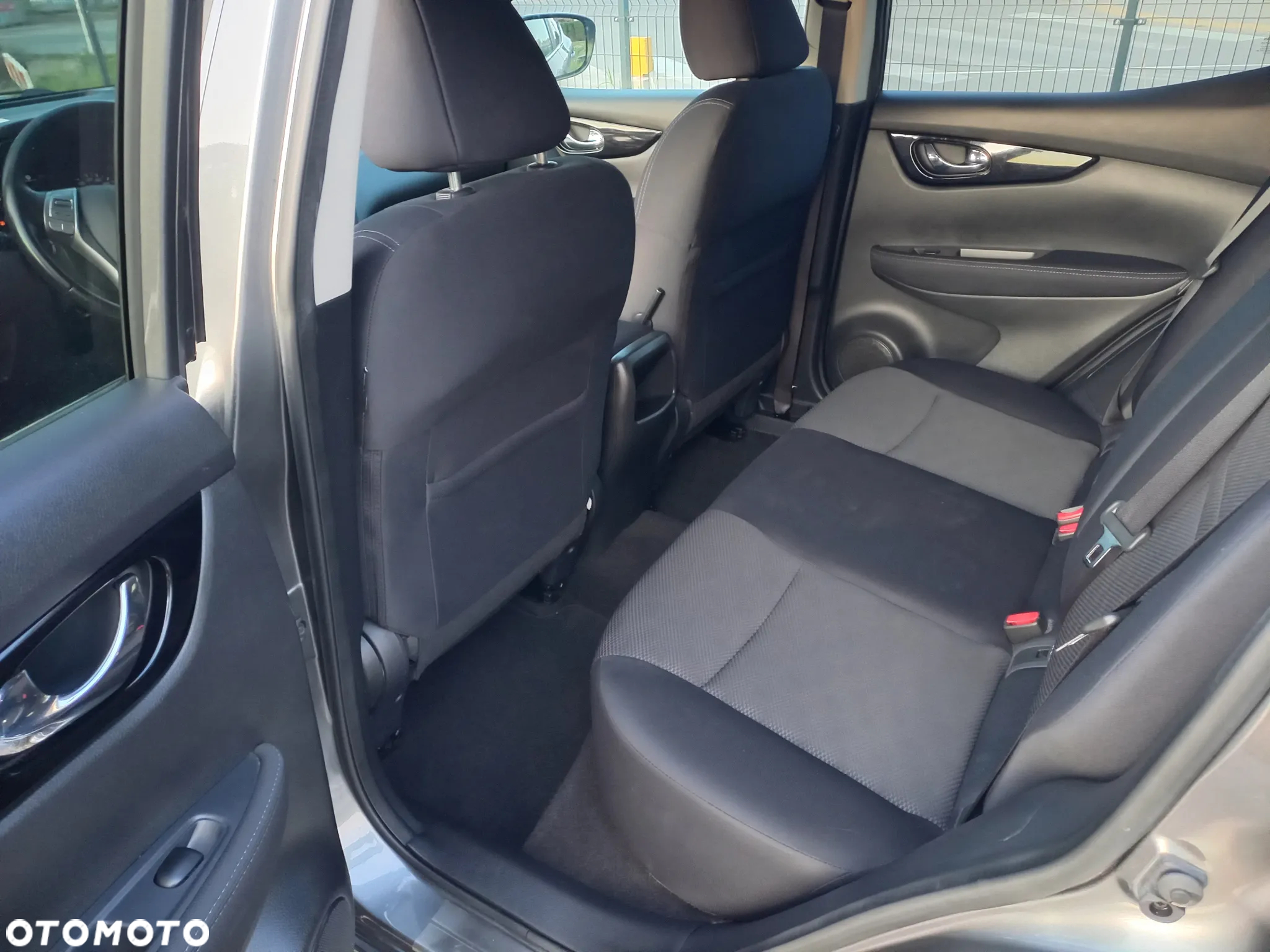 Nissan Qashqai 1.6 DCi N-Vision EU6 - 16