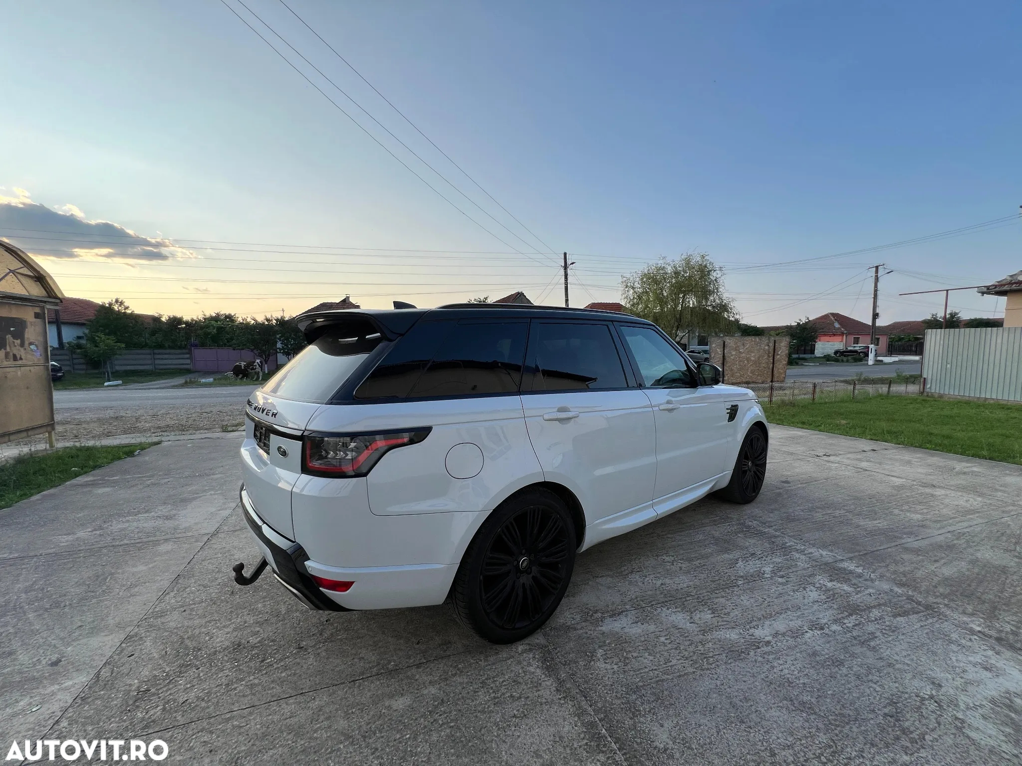 Land Rover Range Rover Sport 3.0 I6 D300 MHEV Dynamic HSE - 5
