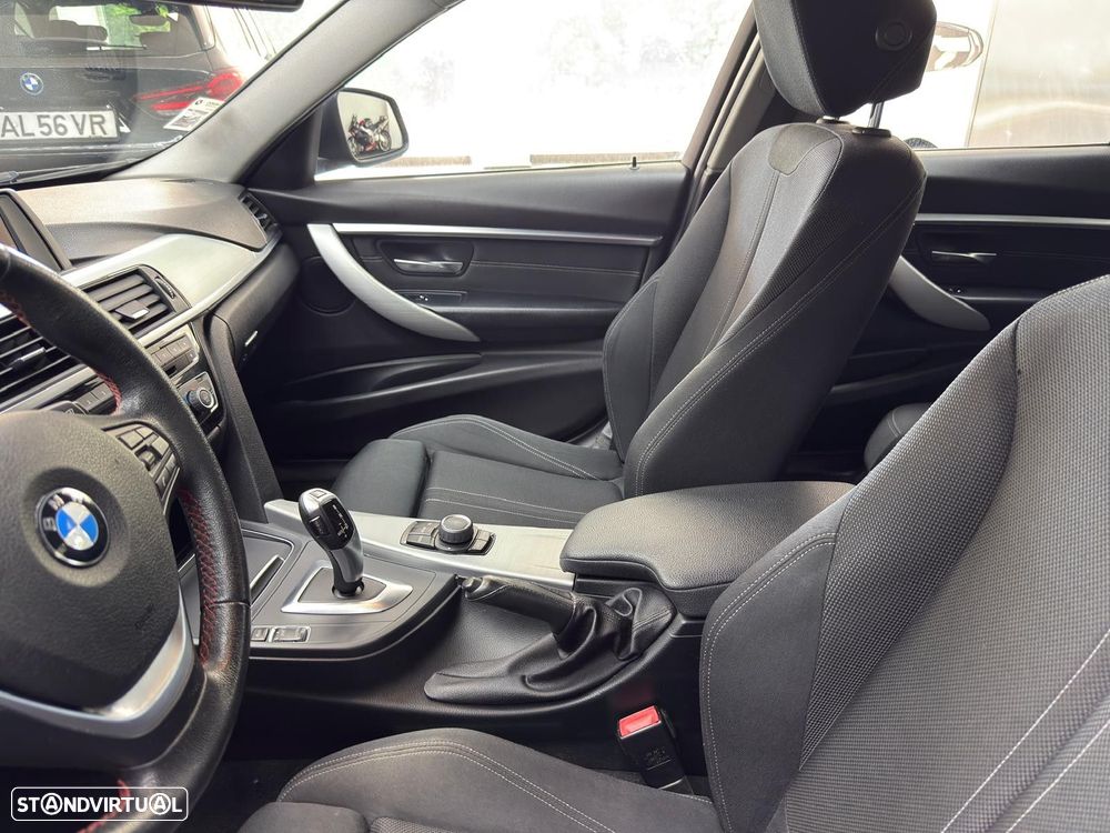 BMW 318 d Line Sport Auto - 22