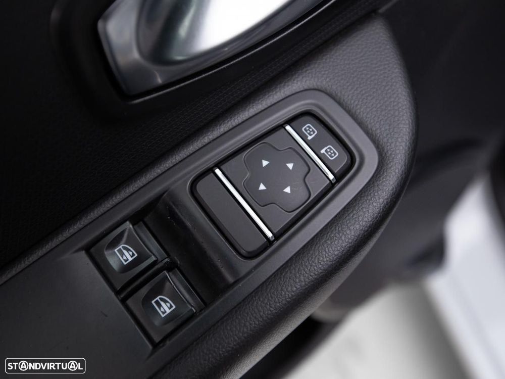 Renault Clio 1.5 dCi Zen - 12