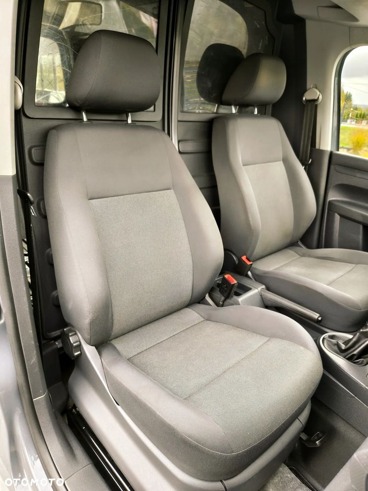 Volkswagen CADDY - 16