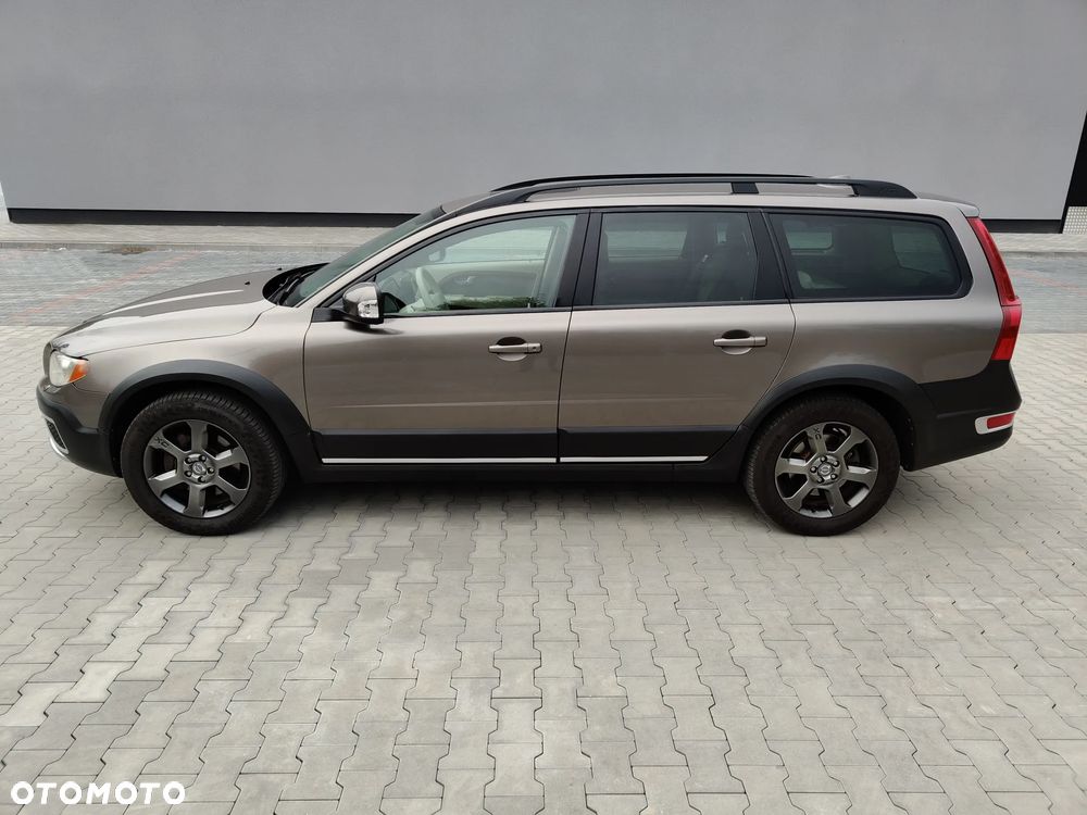 Volvo XC 70 - 2