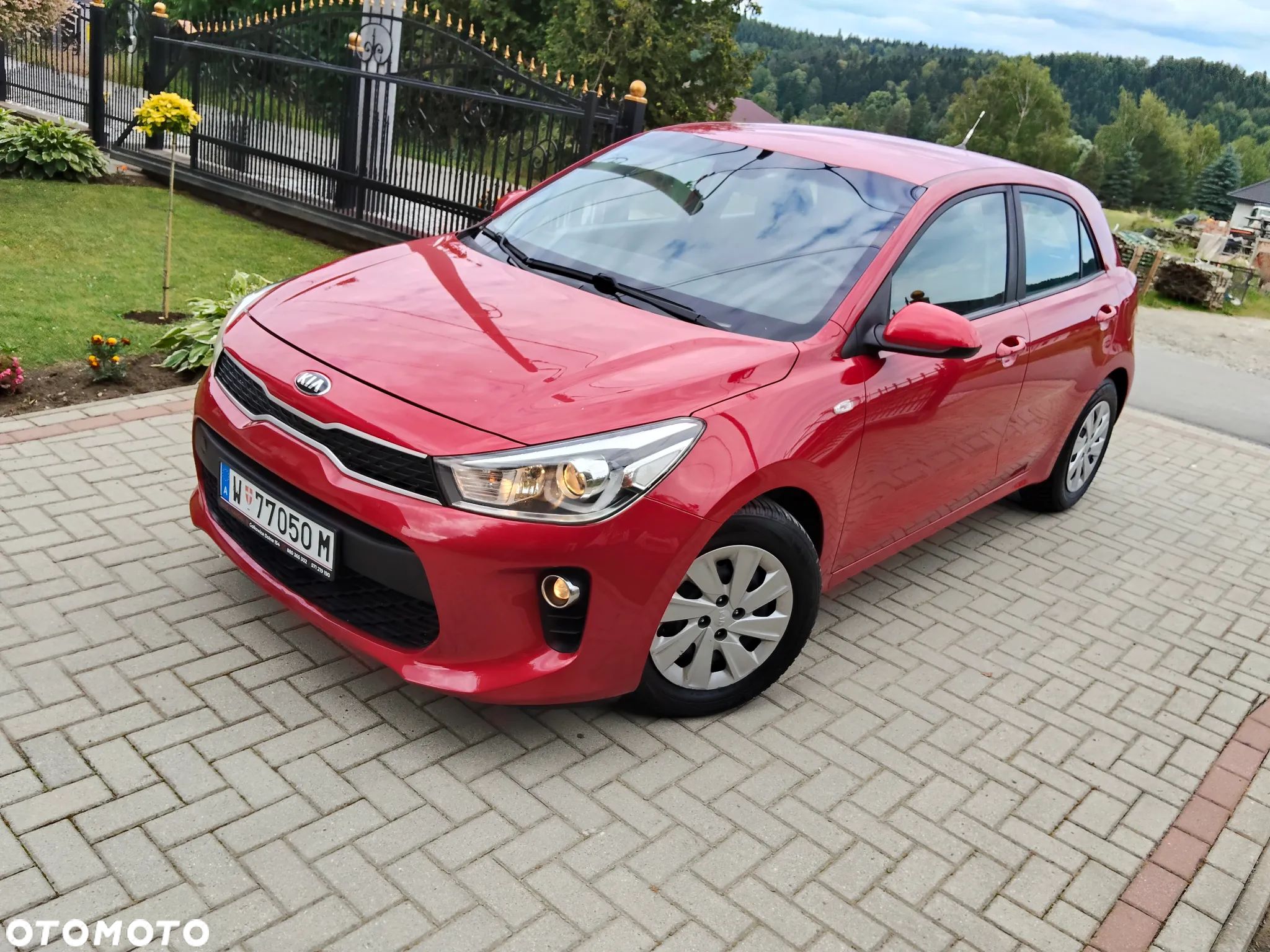 Kia Rio 1.2 Attract - 1