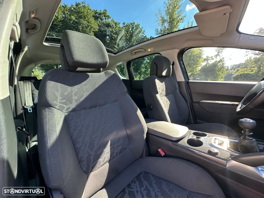 Peugeot 3008 1.6 HDi Allure - 23