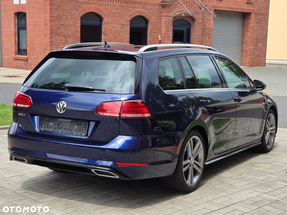 Volkswagen Golf 1.5 eTSI OPF DSG R-Line - 5