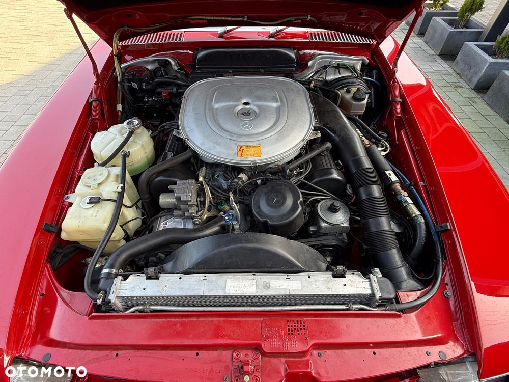 Mercedes-Benz SL - 24