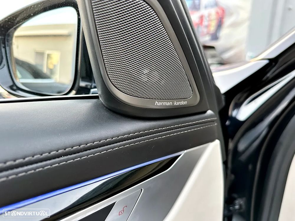 BMW 730 d Pack M - 29