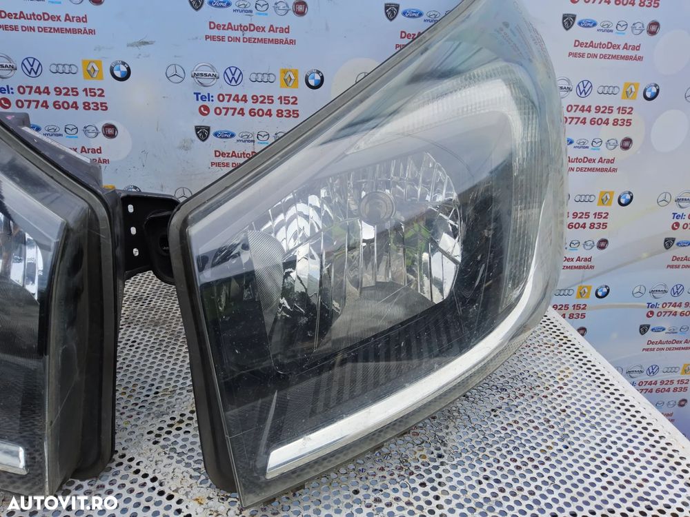 Far Renault Trafic 2014-2020 Opel Vivaro Nissan nv300 faruri stânga dreapta Europa - 8