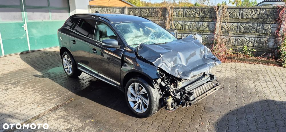 Volvo XC 60 D4 Drive-E R-Design Momentum - 1