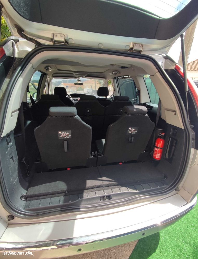 Citroën C4 Grand Picasso 1.6 HDi FAP 7L ESG6 Exclusive - 3