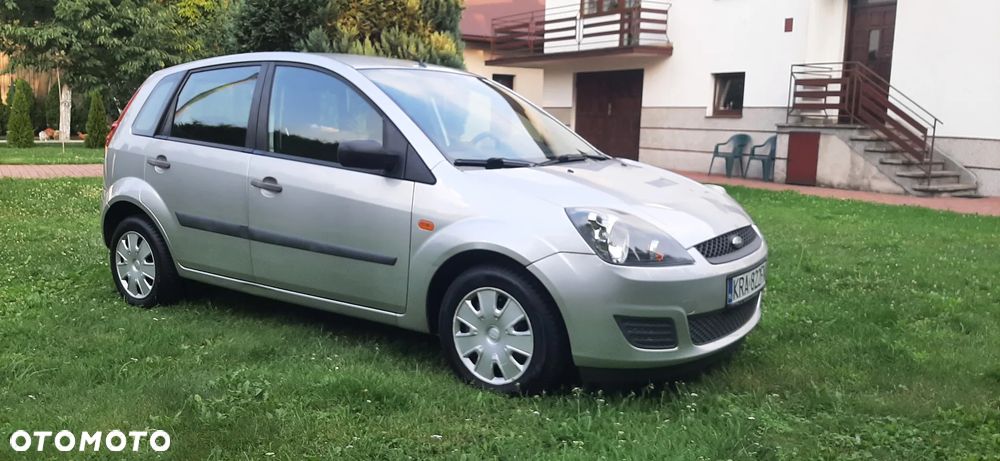 Ford Fiesta - 11