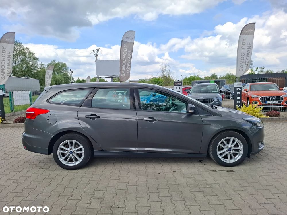 Ford Focus - 31