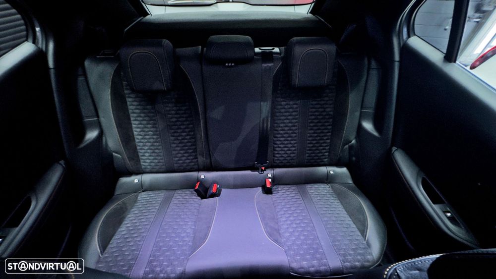 Peugeot e-2008 50 kWh Allure Pack - 26