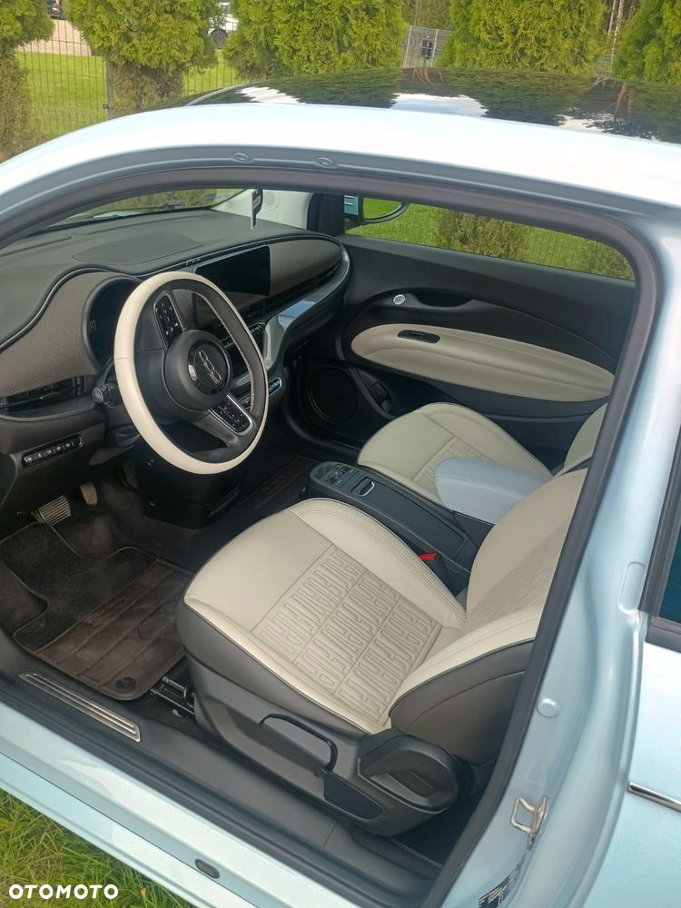 Fiat 500 42 kWh La Prima - 8