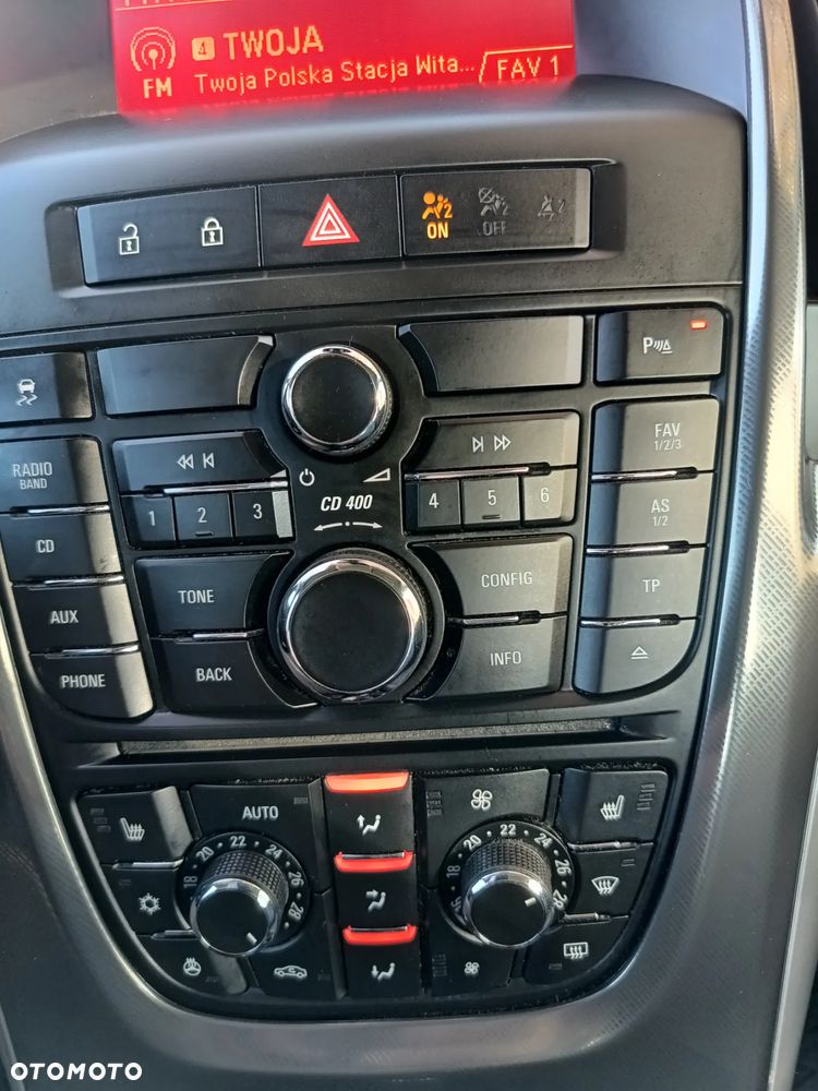 Opel Astra IV 1.4 T Cosmo S&S - 35