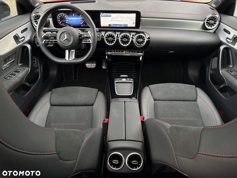 Mercedes-Benz CLA - 17