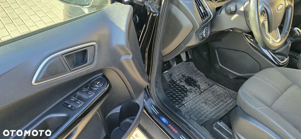 Ford B-MAX - 18