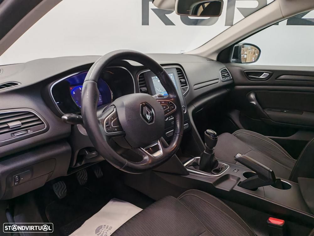 Renault Mégane 1.5 dCi Zen - 12
