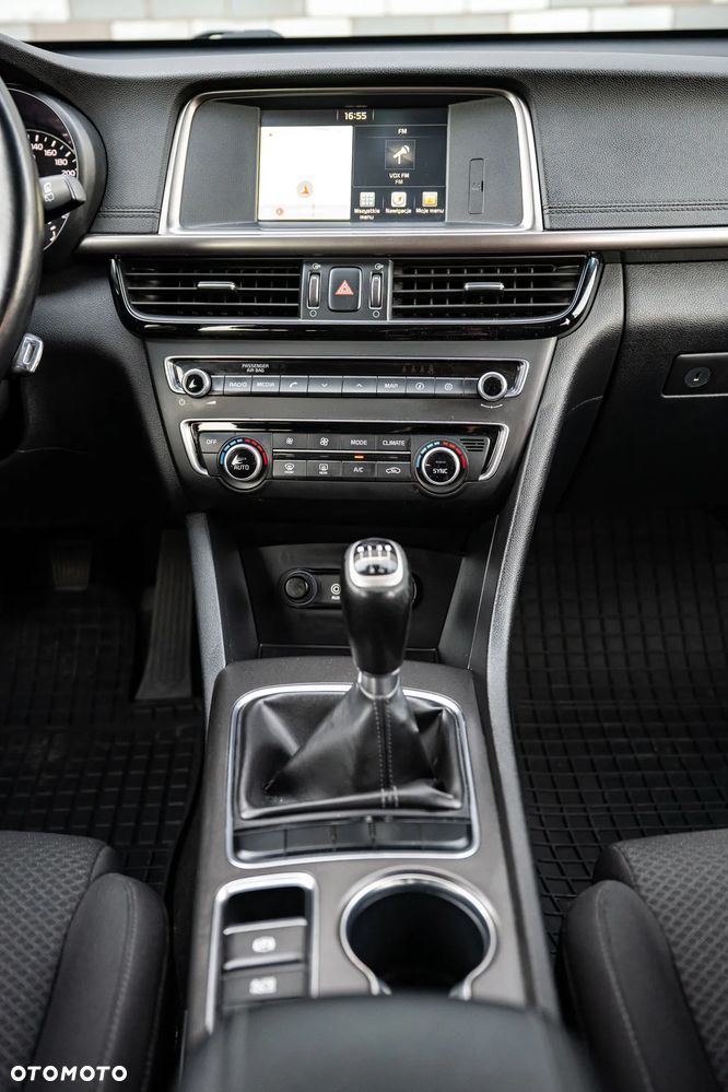 Kia Optima 1.7 CRDI XL - 29