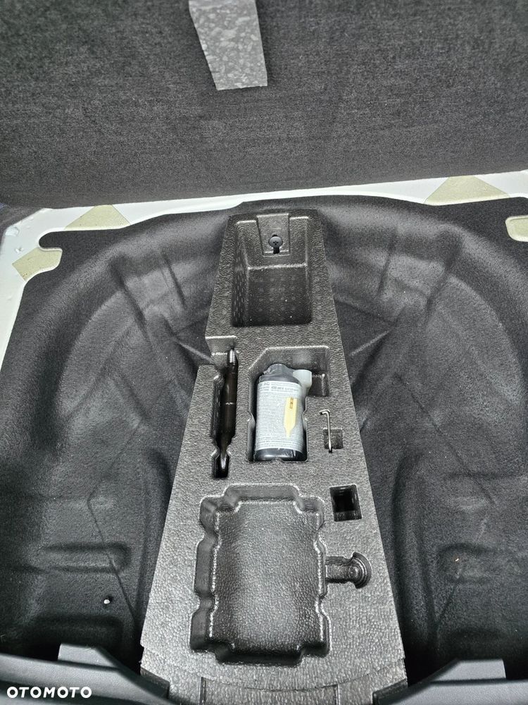 Skoda Karoq 1.5 TSI ACT 4x2 Style DSG - 11