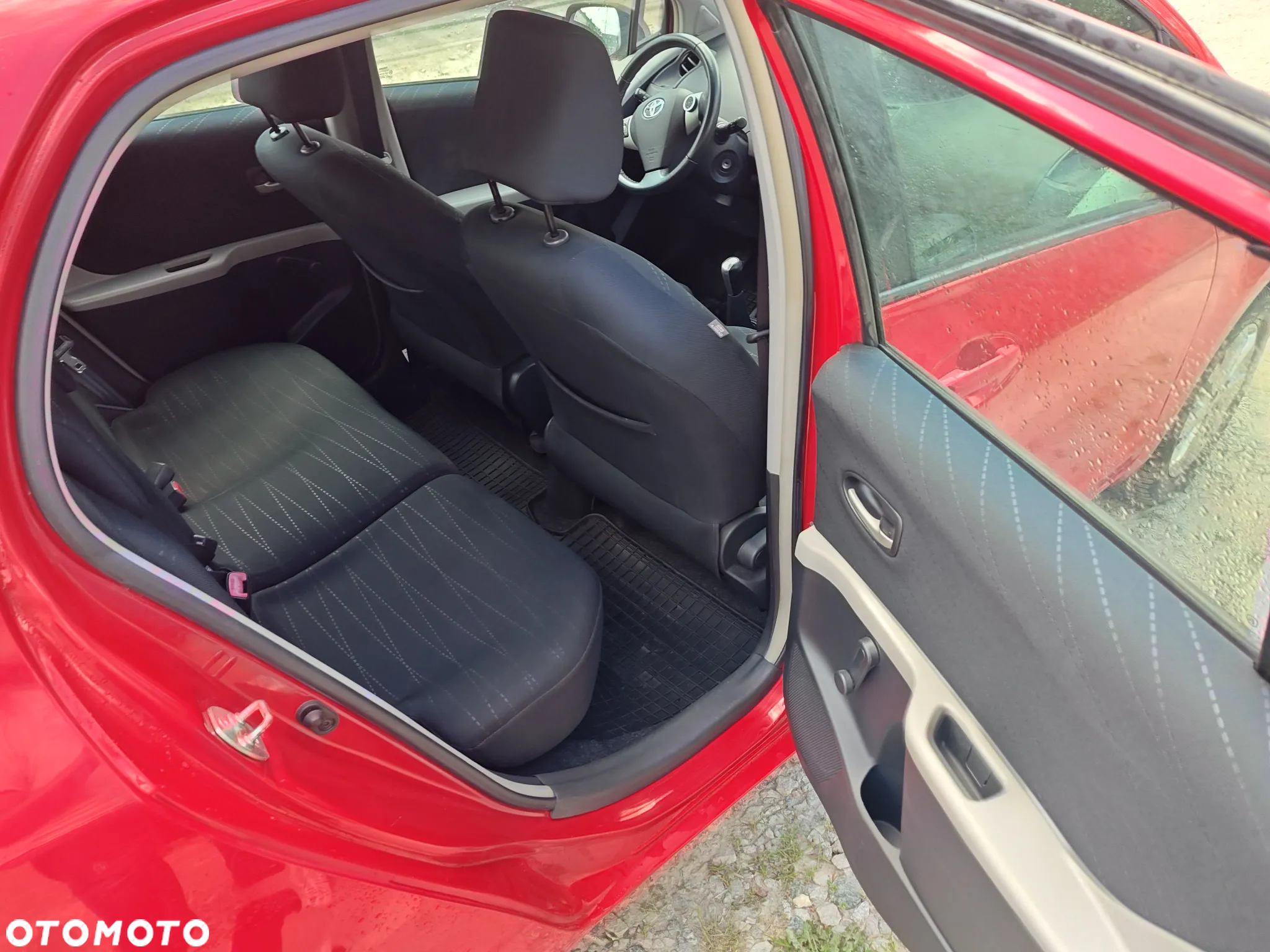 Toyota Yaris - 26
