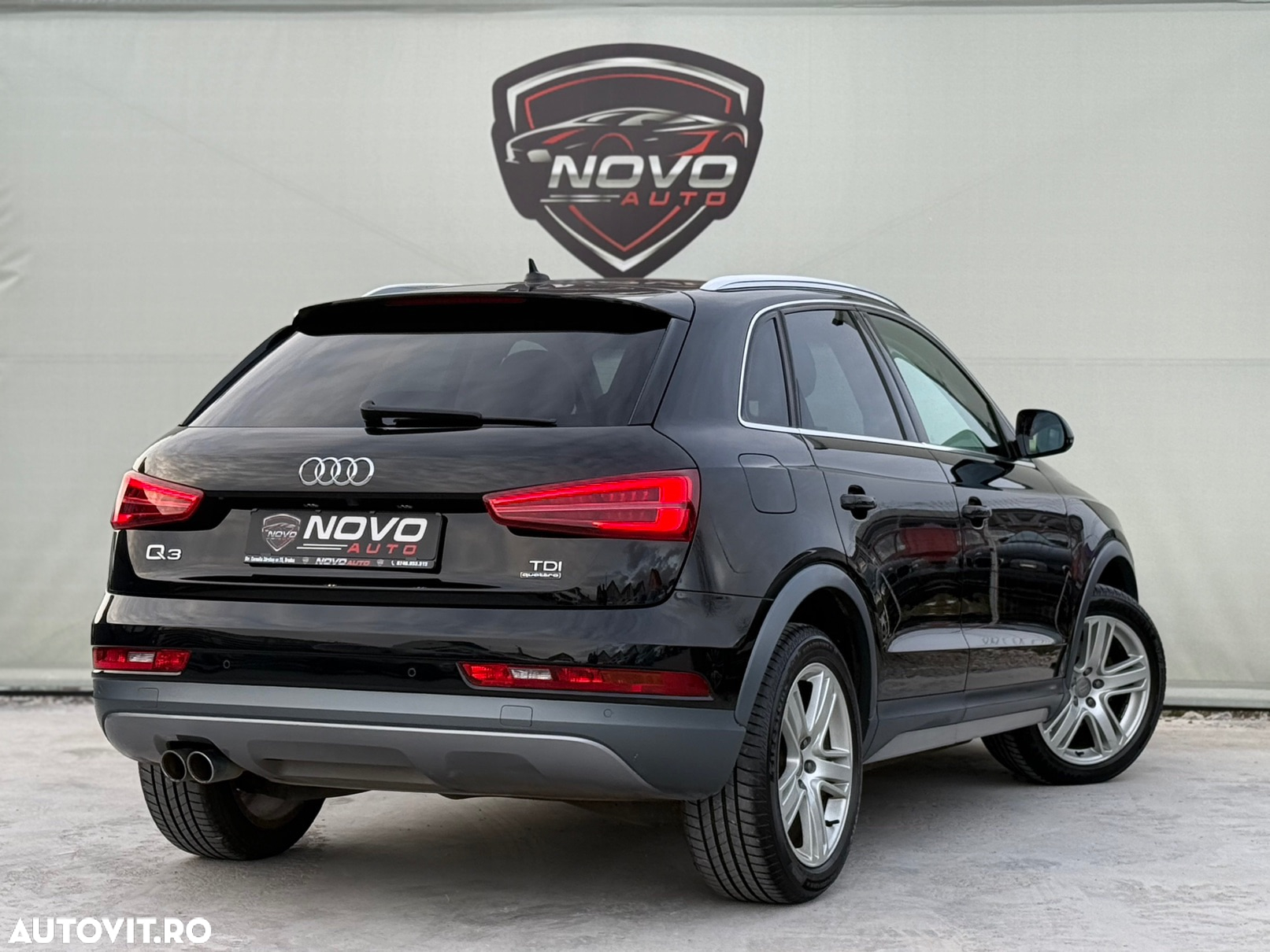 Audi Q3 2.0 TDI Quattro Stronic Design - 4