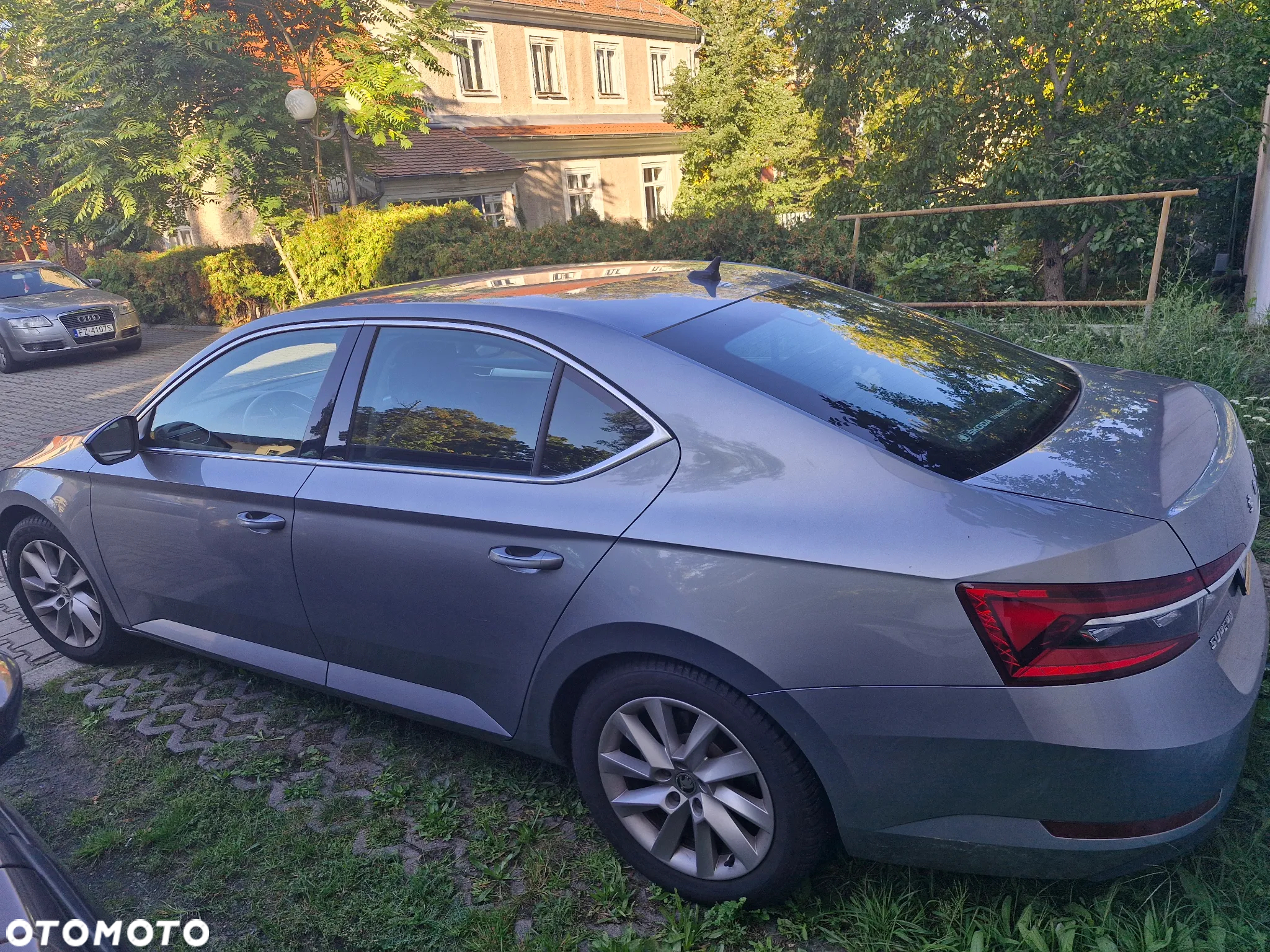 Skoda Superb 2.0 TSI Ambition DSG - 5