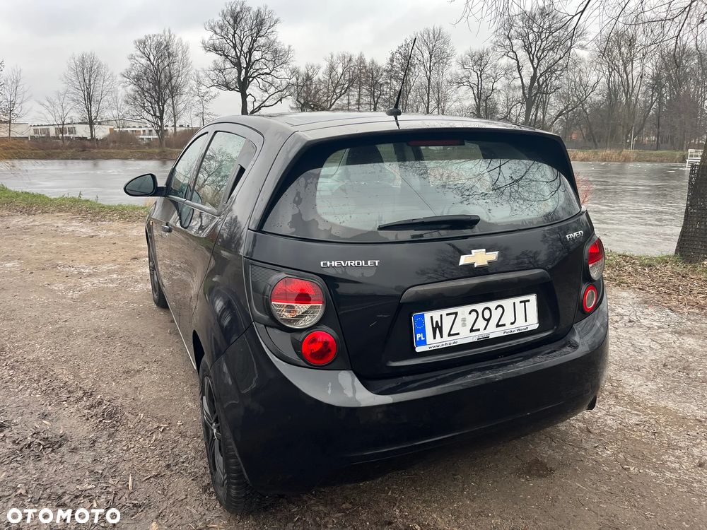Chevrolet Aveo 1.2 LS - 4