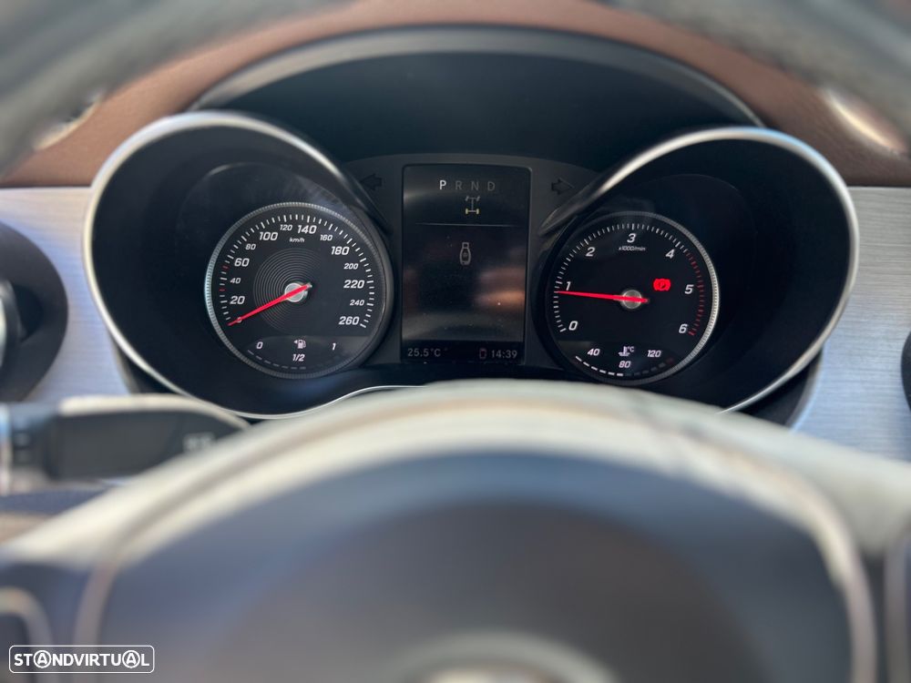 Mercedes-Benz X 250 d Power 4-Matic Aut. - 23