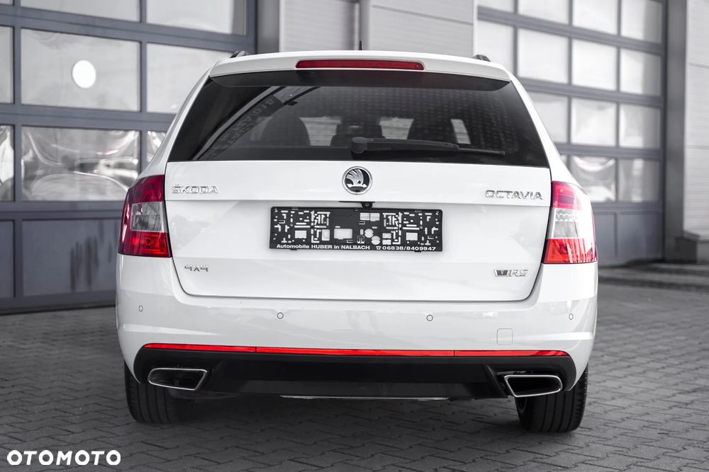 Skoda Octavia 2.0 TDI 4x4 RS DSG - 18