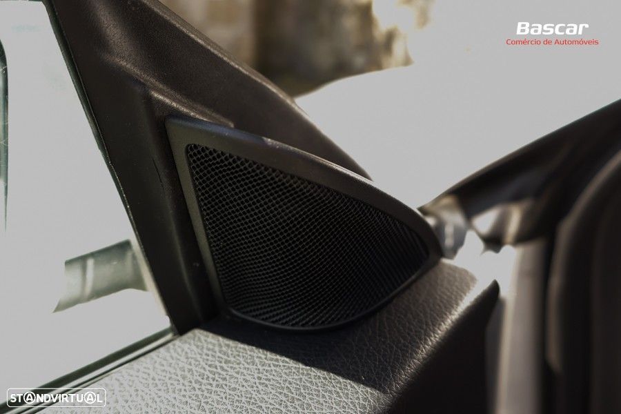 Mercedes-Benz CLA 200 d AMG Line - 48