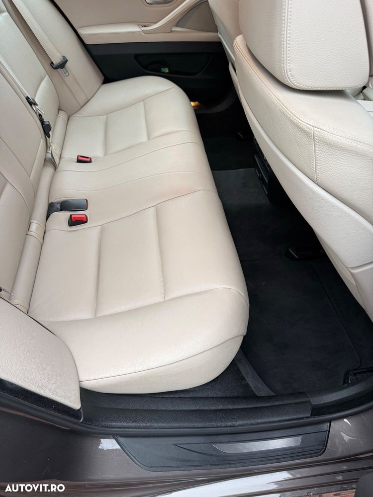 BMW Seria 5 530i Aut. Edition Exclusive - 21