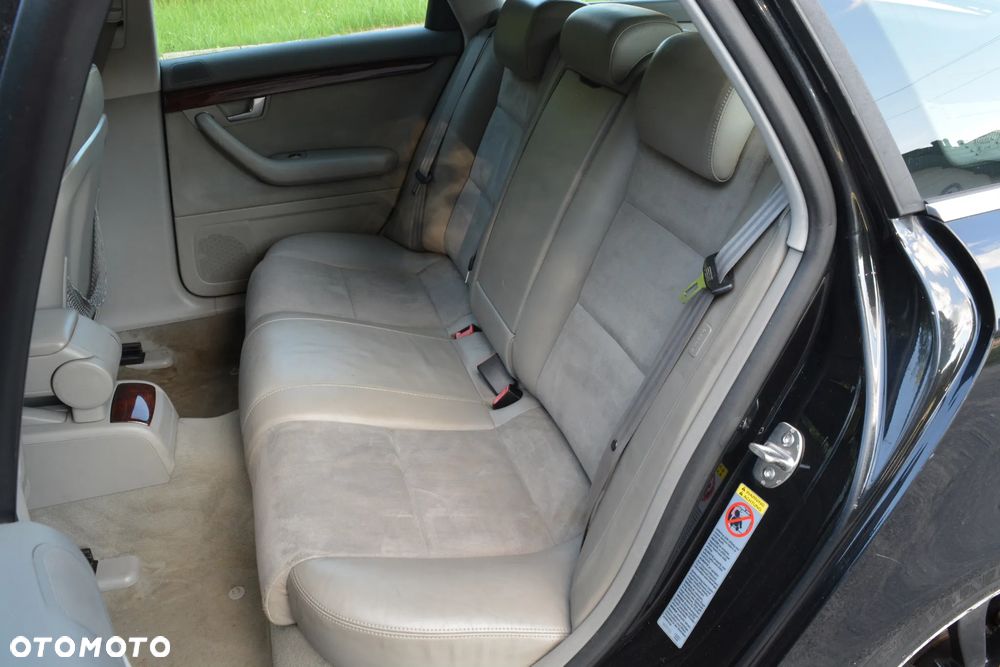 Audi A4 Avant 2.5 TDI - 20