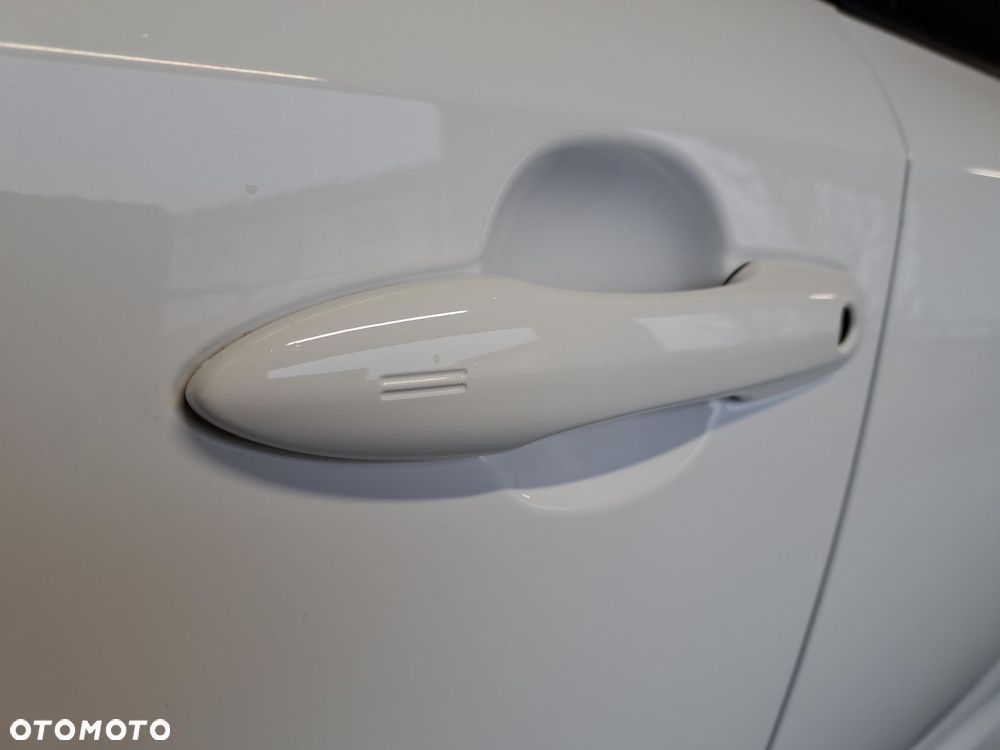 Toyota Corolla 1.8 Hybrid Style - 33