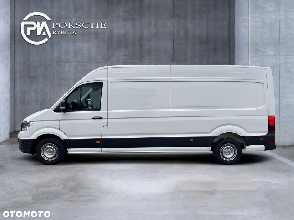 Volkswagen Crafter 35 Furgon z wysokim dachem silnik: 2,0 l EU6 SCR 140 KM / skrzynia biegów: Przedni napęd manualna 6-biegowa rozstaw osi: 4490 mm - 9