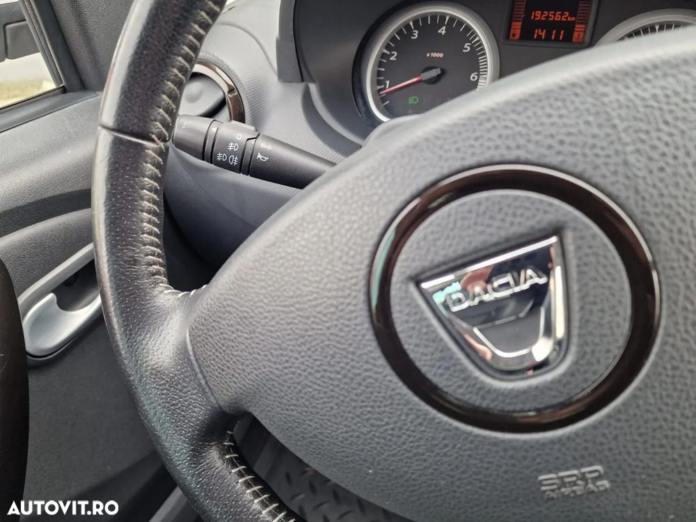 Dacia Duster 1.5 dCi 4x4 Prestige - 13