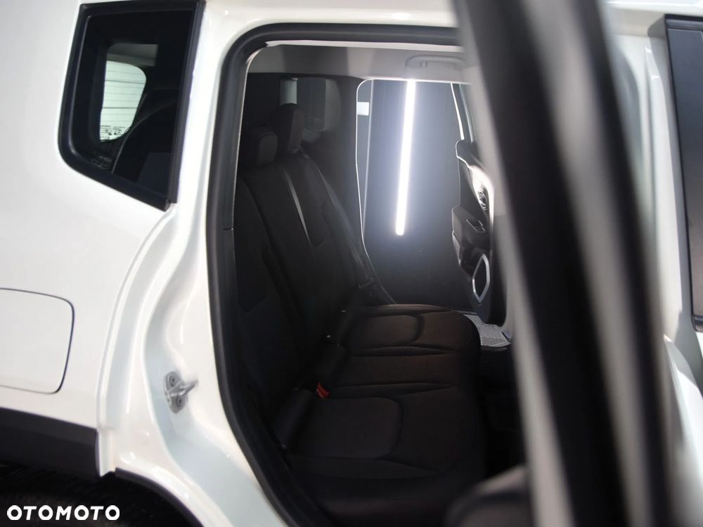 Jeep Renegade 1.3 GSE T4 Turbo Longitude FWD S&S - 24