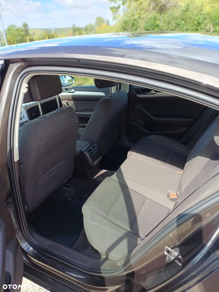 Volkswagen Passat 1.8 TSI BMT Comfortline - 8