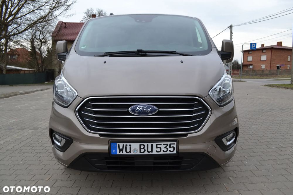Ford Tourneo Custom 2.0 TDCi L1 Titanium SelectShift - 2