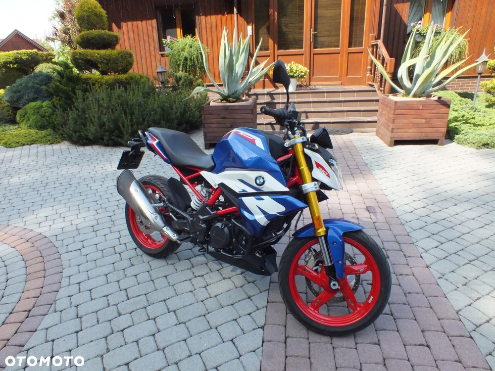 BMW G - 24