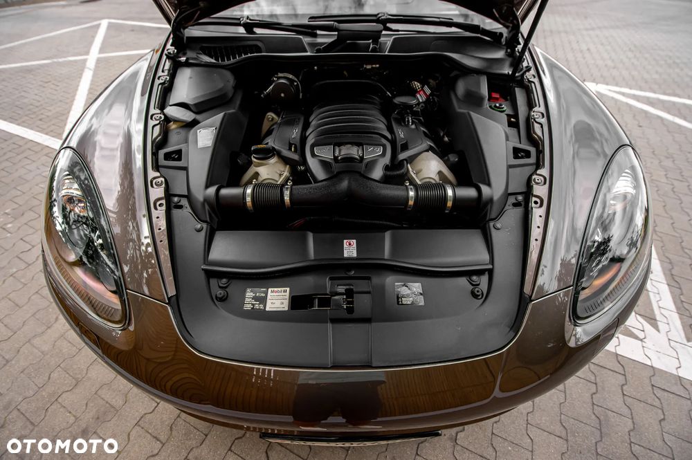 Porsche Cayenne S - 40
