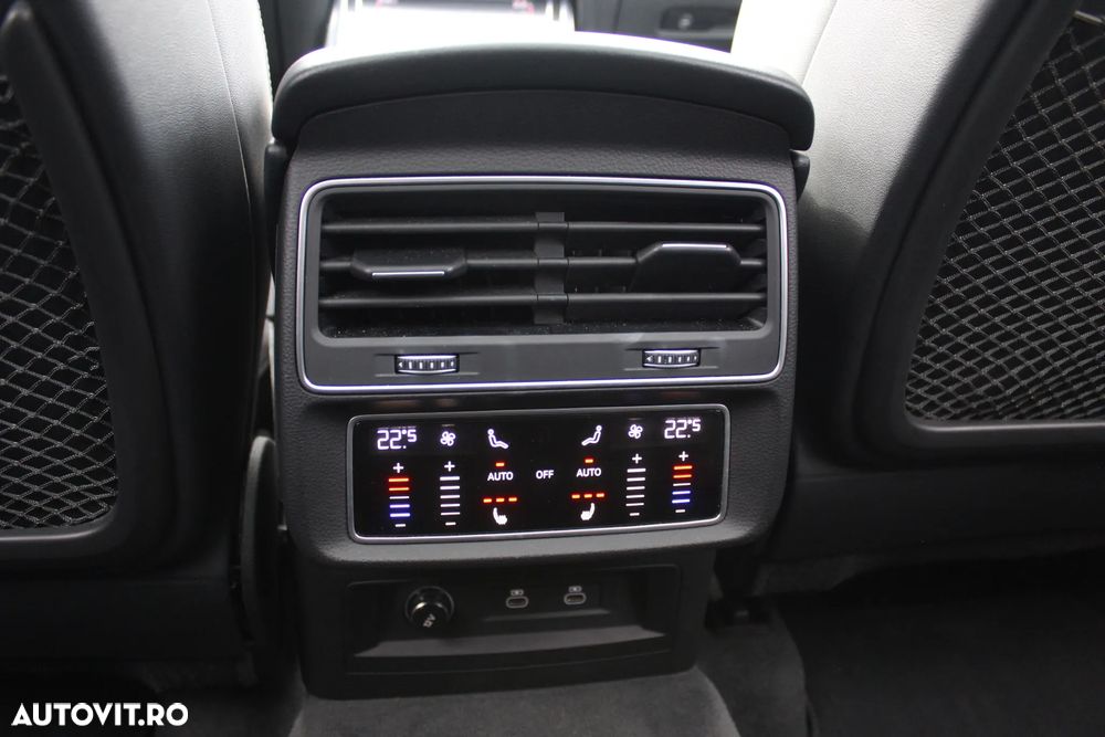 Audi Q7 3.0 55 TFSI quattro Tiptronic MHEV S Line - 24