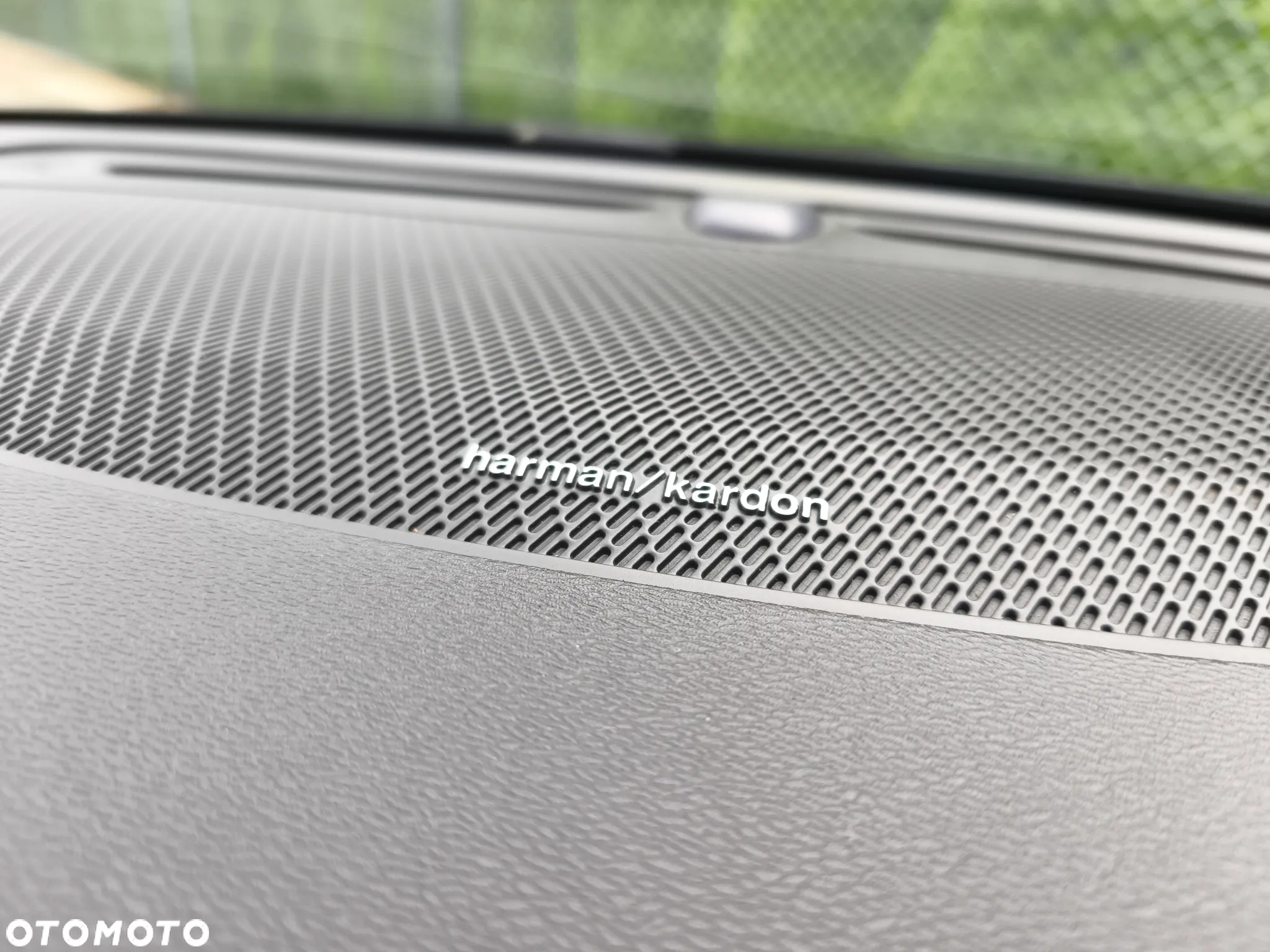 Volvo V60 D3 Drive-E R-Design Momentum - 24