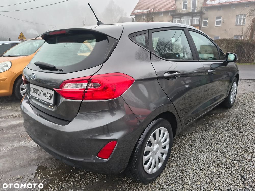 Ford Fiesta 1.1 S&S TITANIUM - 5