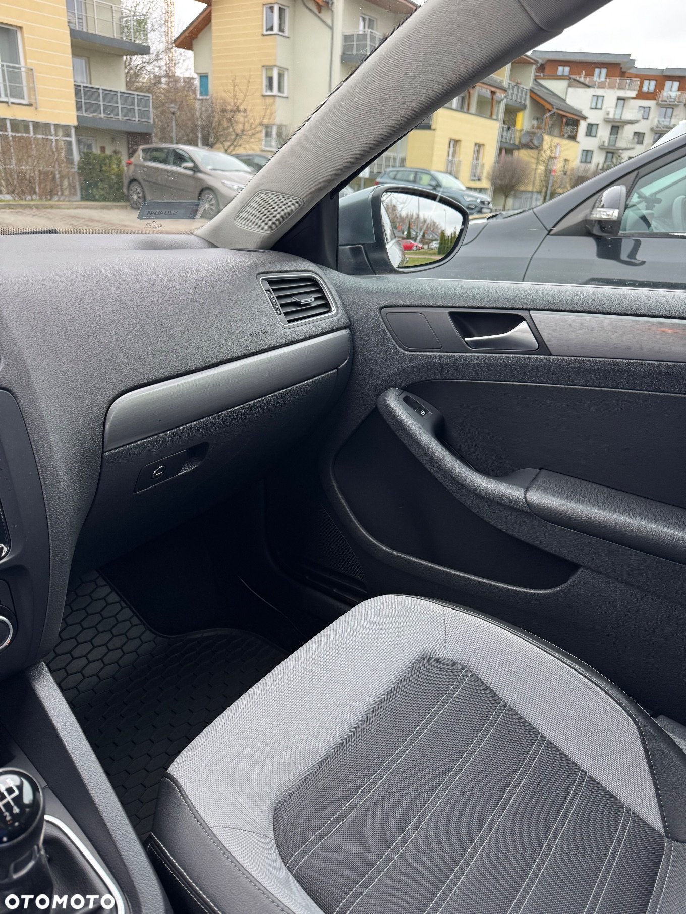Volkswagen Jetta - 20