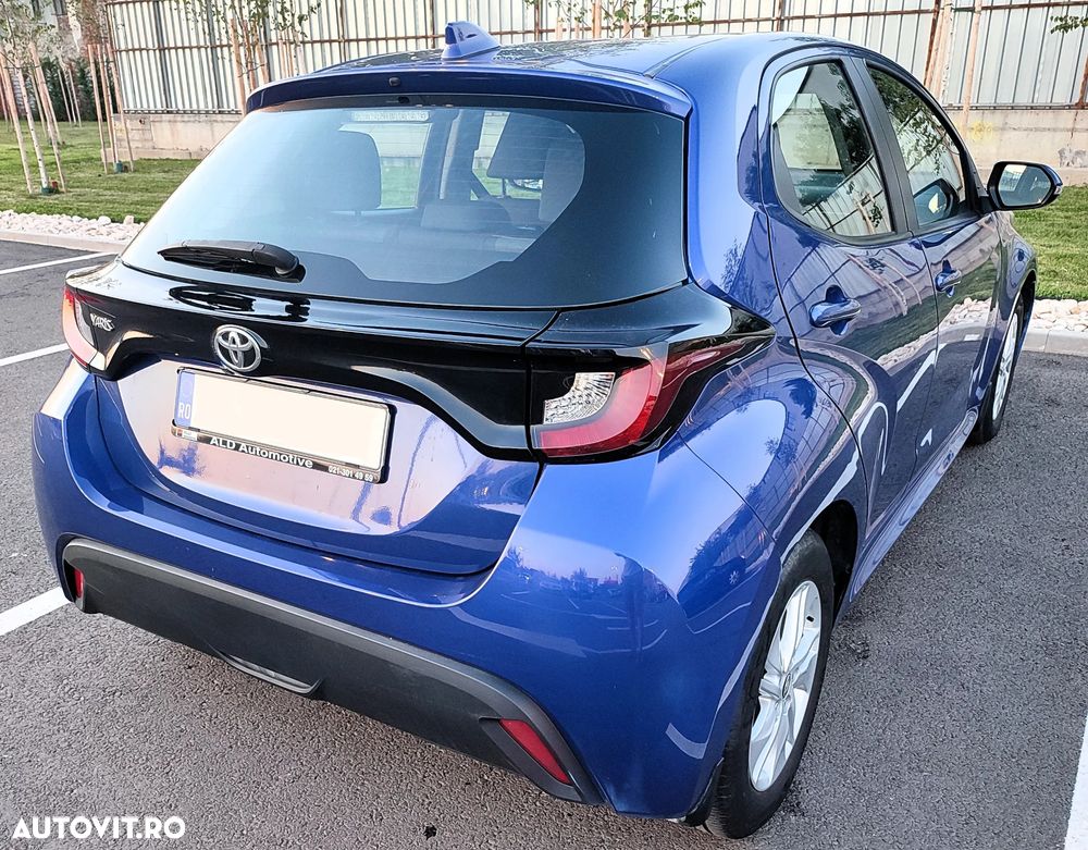 Toyota Yaris - 4