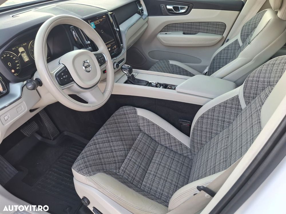 Volvo XC 60 - 14
