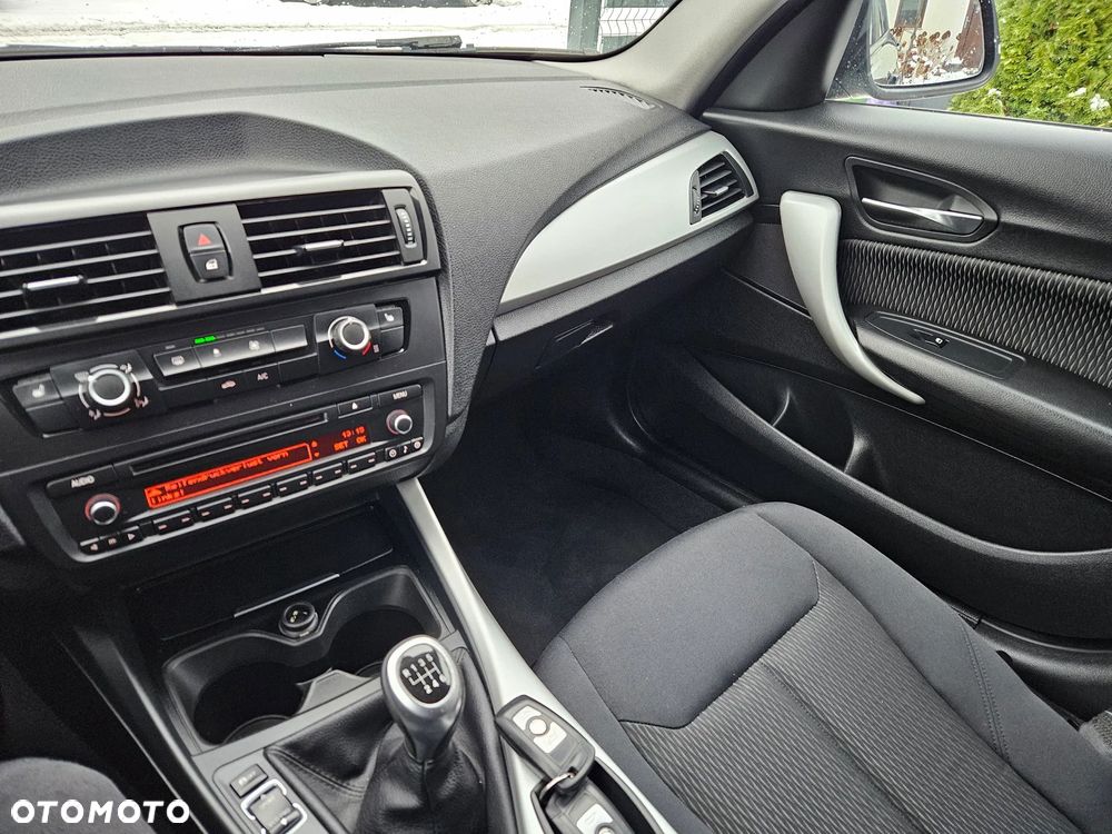 BMW Seria 1 118i Urban Line - 19