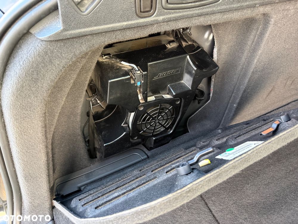 Renault Laguna dCi 150 FAP Bose - 32
