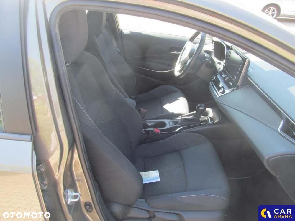 Toyota Corolla - 16